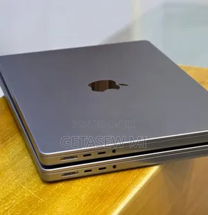New Laptop Apple MacBook Pro 2021 M1 32GB Apple M1 Pro SSD 512GB
