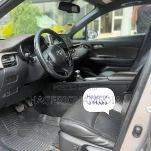 Toyota C-HR 2020 Gray
