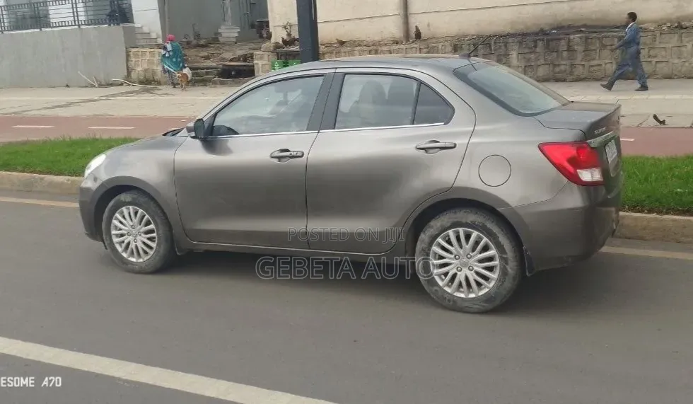 Suzuki Dzire 2022