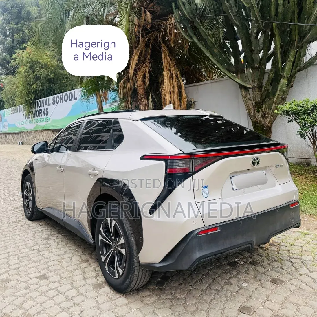 Toyota bZ4X 2023 Ivory