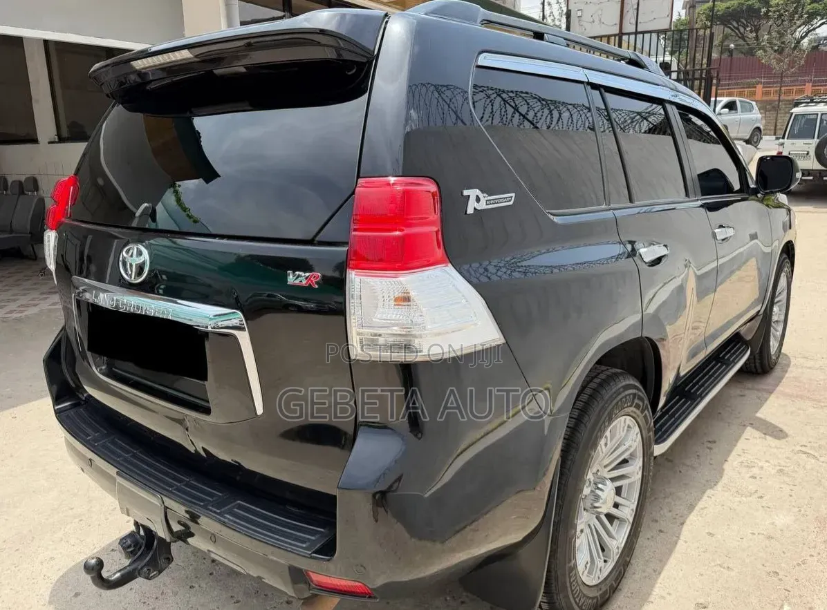 Toyota Land Cruiser Prado 2016