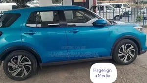 Toyota Raize 2022 Blue