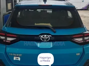 Toyota Raize 2022 Blue