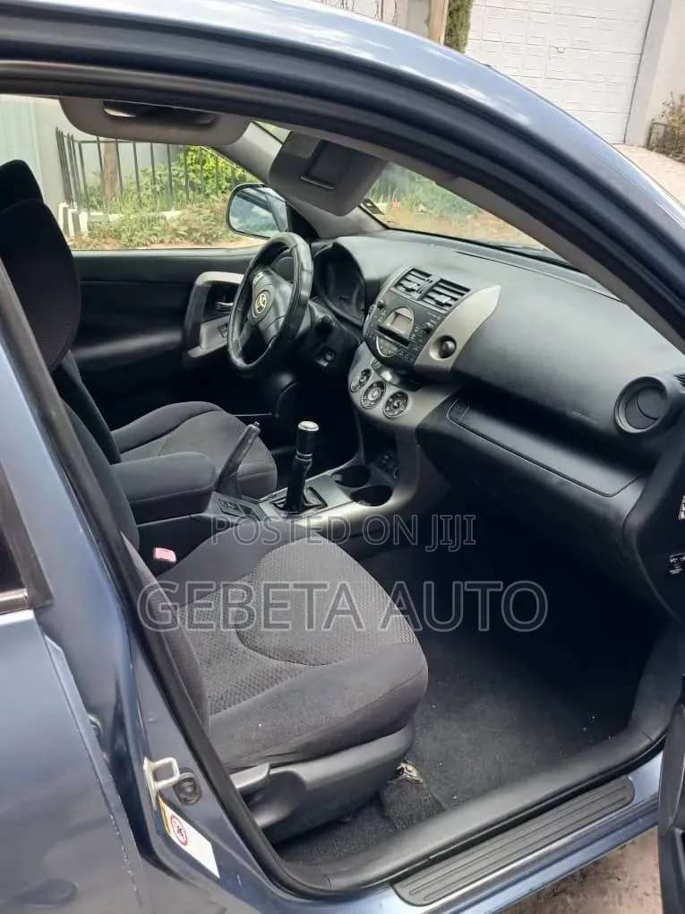 Toyota RAV4 2006