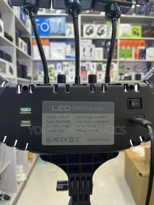 RL-21 Inch LED Soft Ring Light With Phone Holders