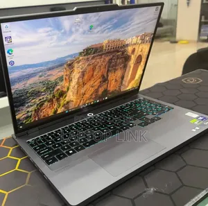 New Laptop Lenovo Legion 5 32GB Intel Core Ultra 9 SSD 1T