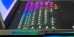 New Laptop Lenovo Legion 5 32GB AMD Ryzen 9 SSD 1T