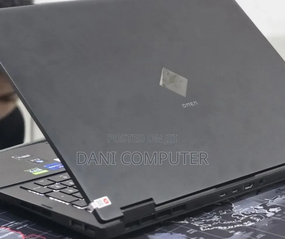 New Laptop HP Omen 16 16GB Intel Core i9 SSD 512GB