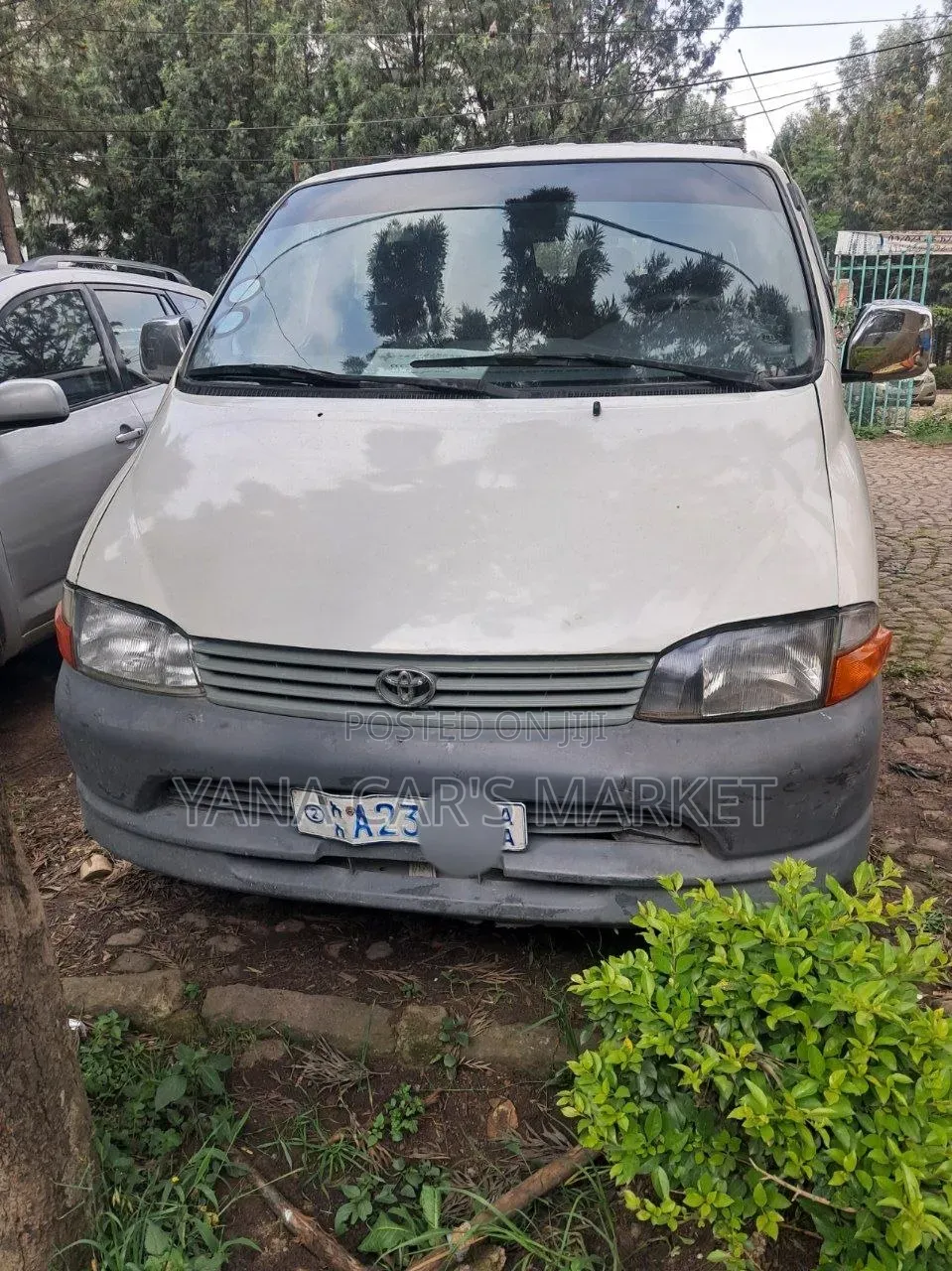 Toyota HiAce 2002