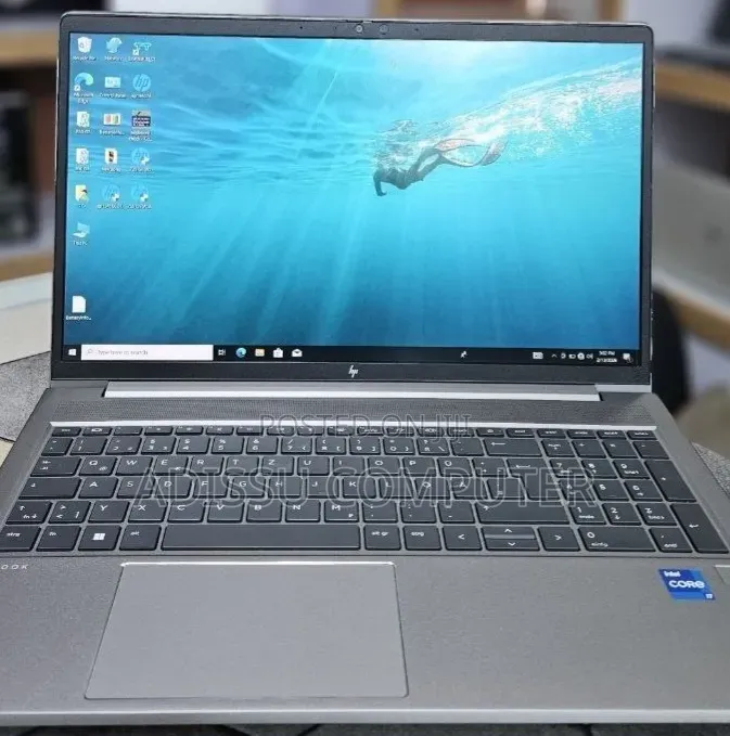 New Laptop HP ZBook 15 16GB Intel Core i7 SSD 1T