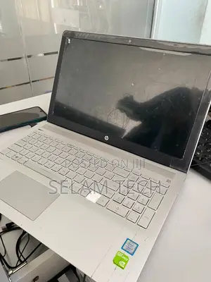 Laptop HP Pavilion 15 8GB Intel Core i7 SSD 128GB