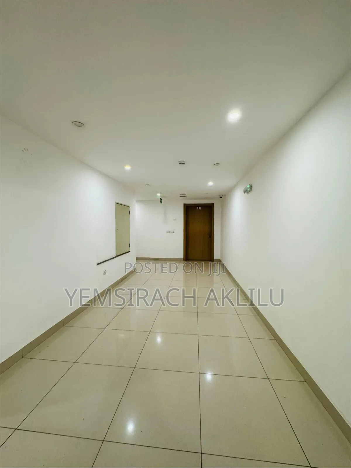 2bdrm Apartment in ዳሎል, Kirkos for sale