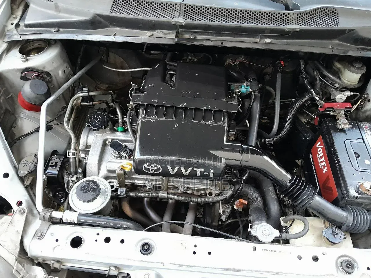 Toyota Platz 2001 Silver