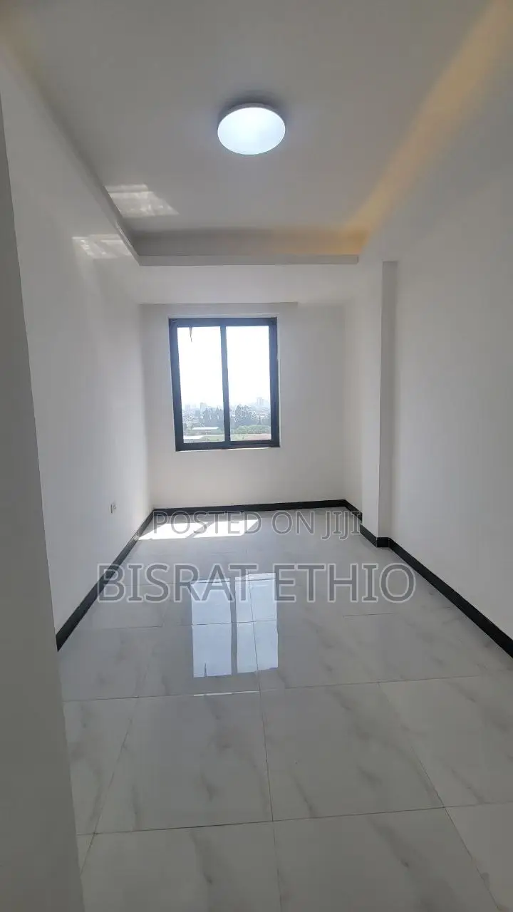 3bdrm Apartment in Cmc Michael, Bole for sale