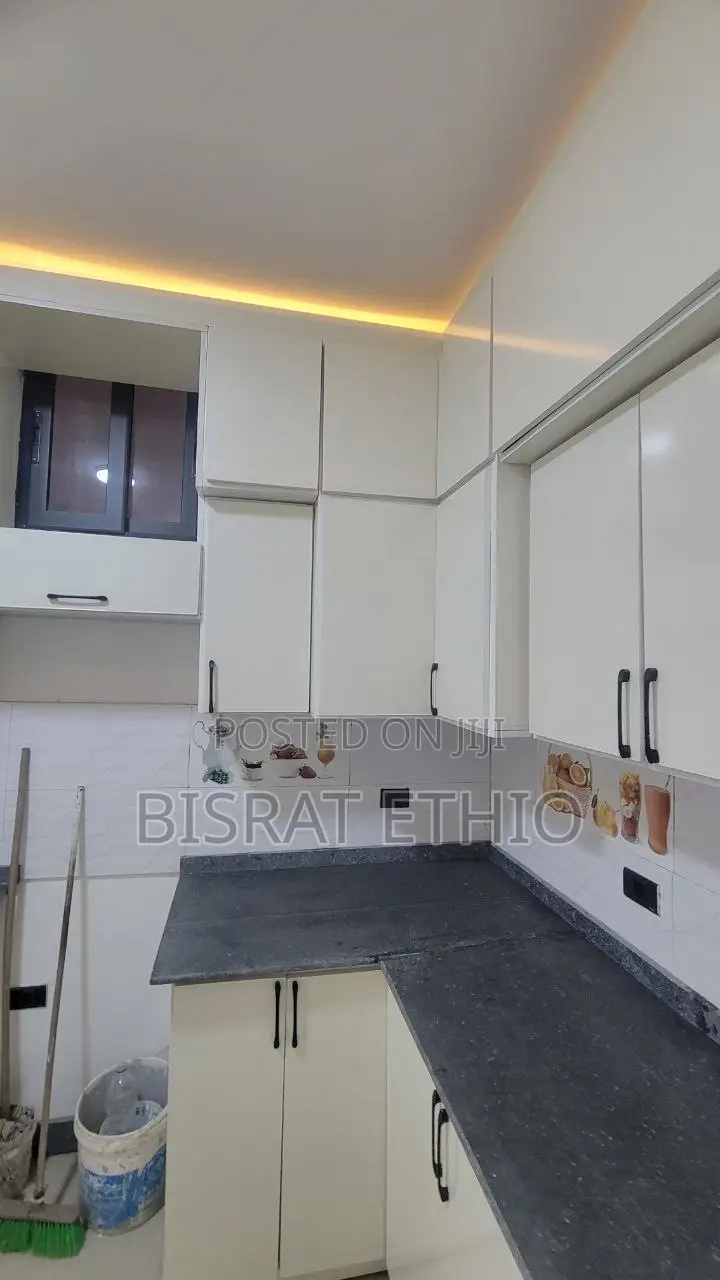3bdrm Apartment in Cmc Michael, Bole for sale