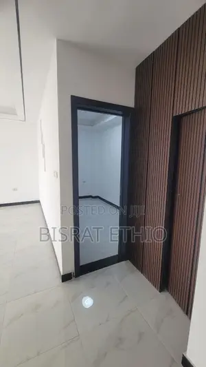 3bdrm Apartment in Cmc Michael, Bole for sale