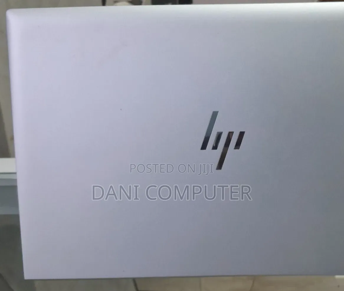 New Laptop HP EliteBook 835 G7 8GB AMD Ryzen 5 SSD 512GB