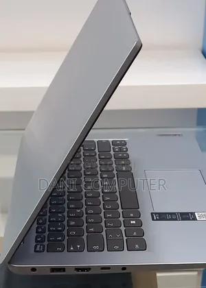 New Laptop Lenovo Ideapad 3 8GB HDD 128GB
