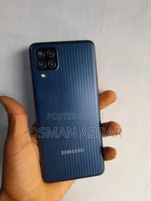 Samsung Galaxy M12 (India) 128 GB Black