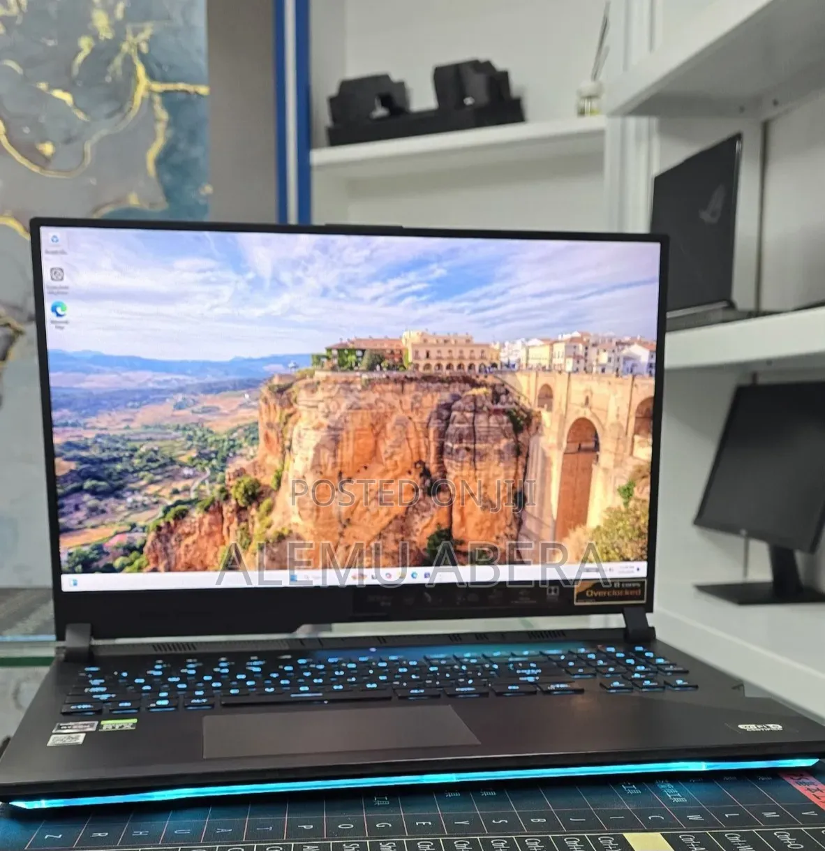 New Laptop Asus ROG Strix G731G 32GB AMD Ryzen 9 SSD 1T