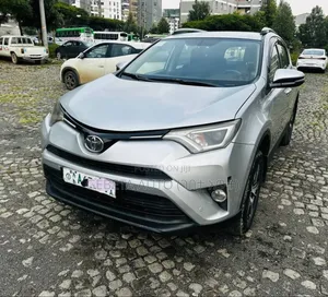 Toyota RAV4 2016