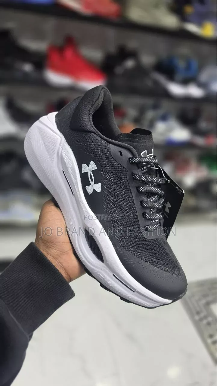 Under Armour High Master Quality Shoes