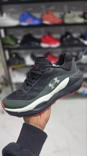Under Armour High Master Quality Shoes