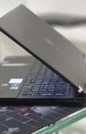 New Laptop HP Omen 16 16GB Intel Core i9 SSD 512GB