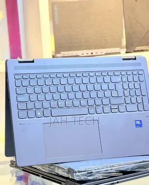 New Laptop Lenovo Yoga 9i 16GB Intel Core Ultra 7 SSD 512GB