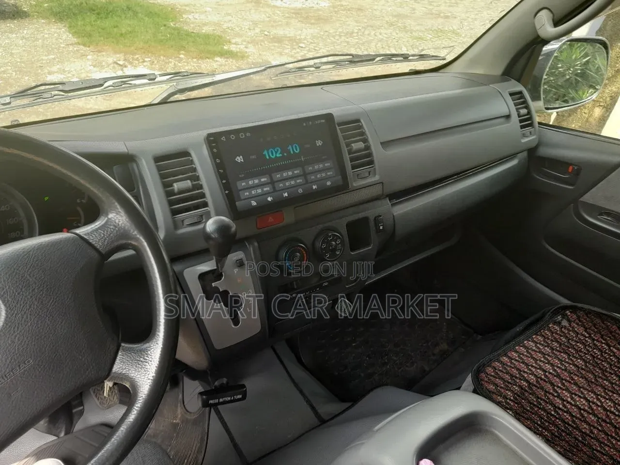 Toyota HiAce 2007 Silver