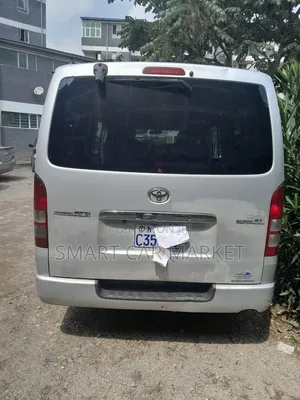 Toyota HiAce 2007 Silver