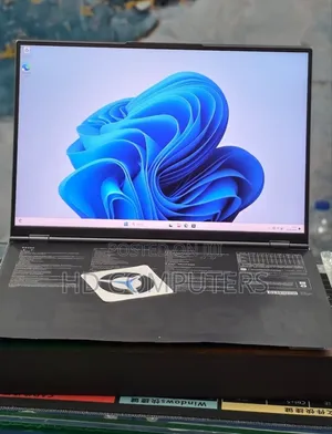 New Laptop Lenovo Legion 5 32GB AMD Ryzen 9 SSD 1T