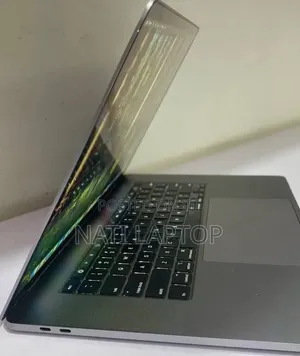 New Laptop Apple MacBook Pro 2019 16GB Intel Core i9 SSD 1T