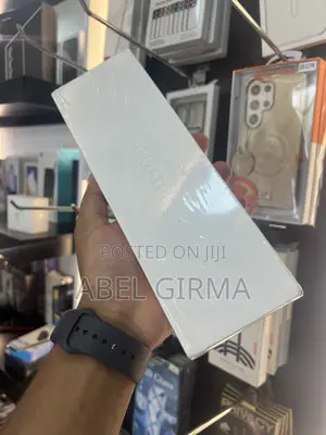 Apple Watch Series 11 GPS + Cellular