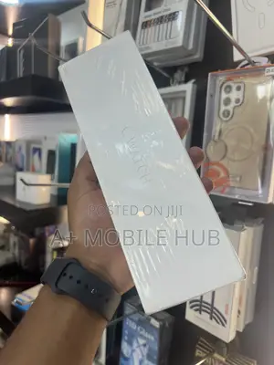 Apple Watch Series 11 GPS + Cellular