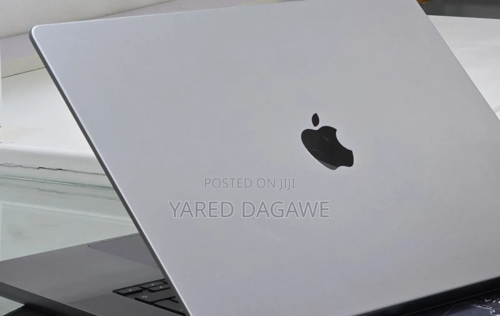 New Laptop Apple MacBook Pro 2021 M1 32GB Apple M1 Max SSD 1T