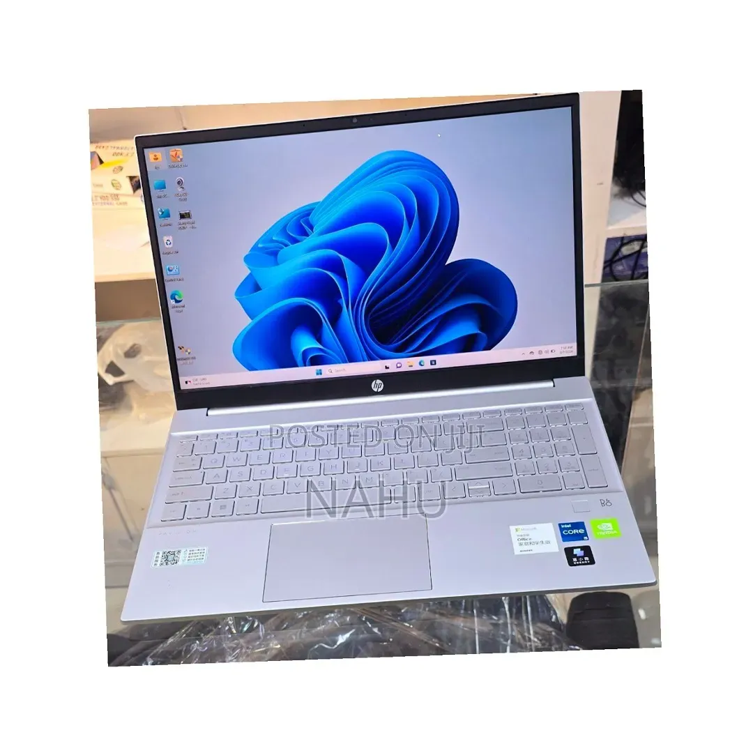 New Laptop HP Pavilion 15 16GB Intel Core i5 SSD 512GB