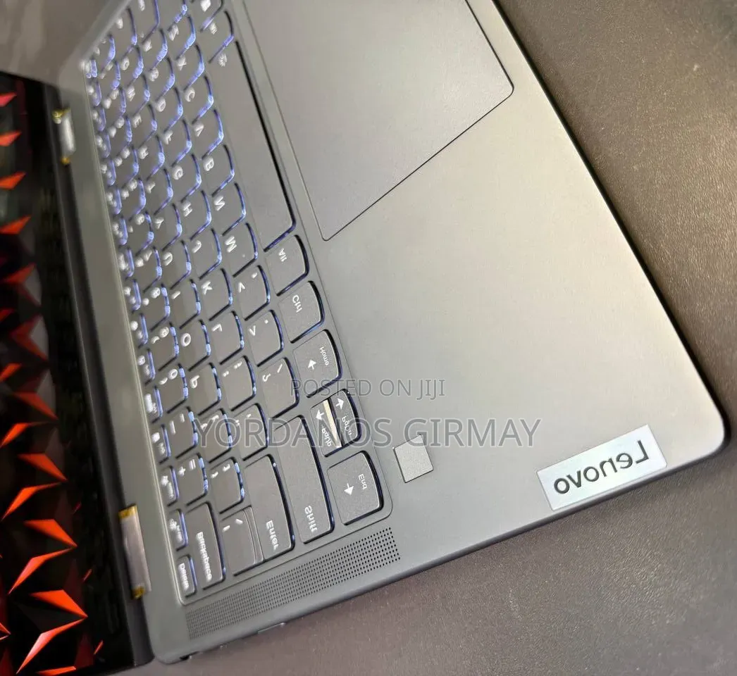 New Laptop Lenovo Yoga 7 15ITL5 16GB Intel Core Ultra 7 SSD 512GB