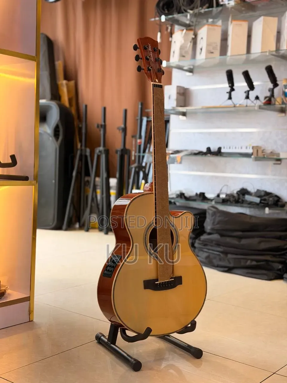 Guitar Lucky Star