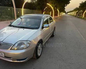 Toyota Corolla 2003 Ivory
