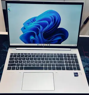 New Laptop HP EliteBook 860 G10 16GB Intel Core i7 SSD 1T