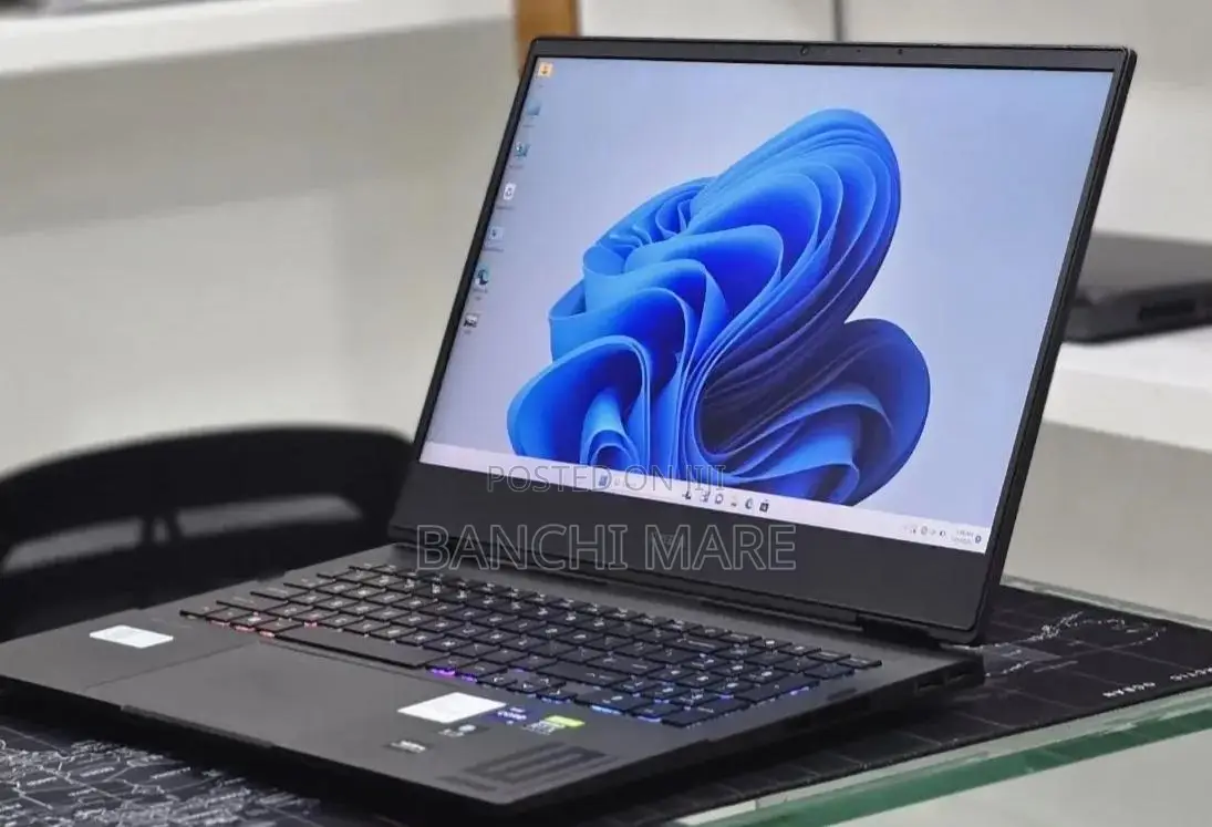 New Laptop HP Omen 16 16GB Intel Core i7 SSD 512GB