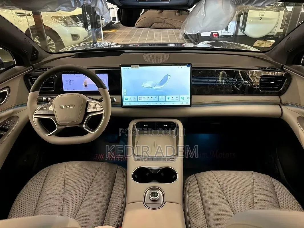 New BYD Seal 6 EV 2025 White