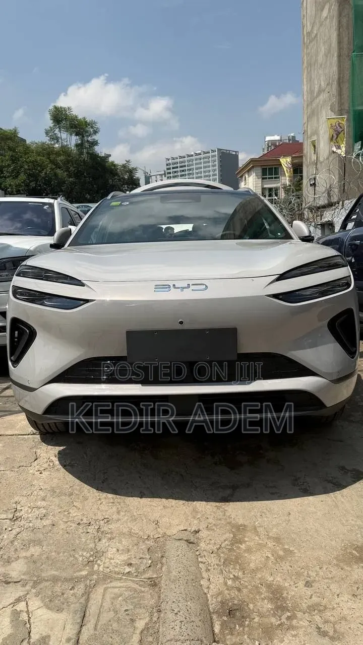 New BYD Seal 6 EV 2025 White