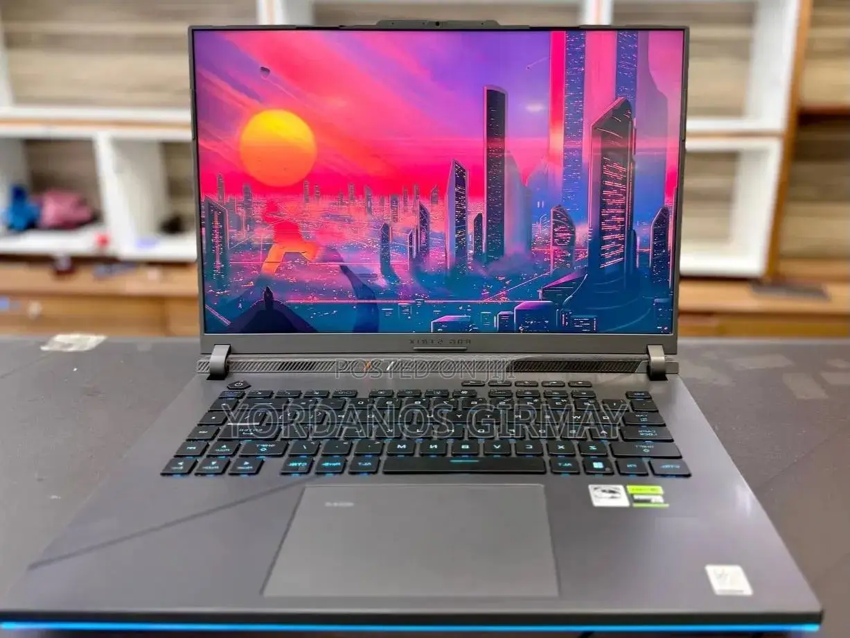 New Laptop Asus ROG Strix G16 G614 16GB Intel Core i9 SSD 1T