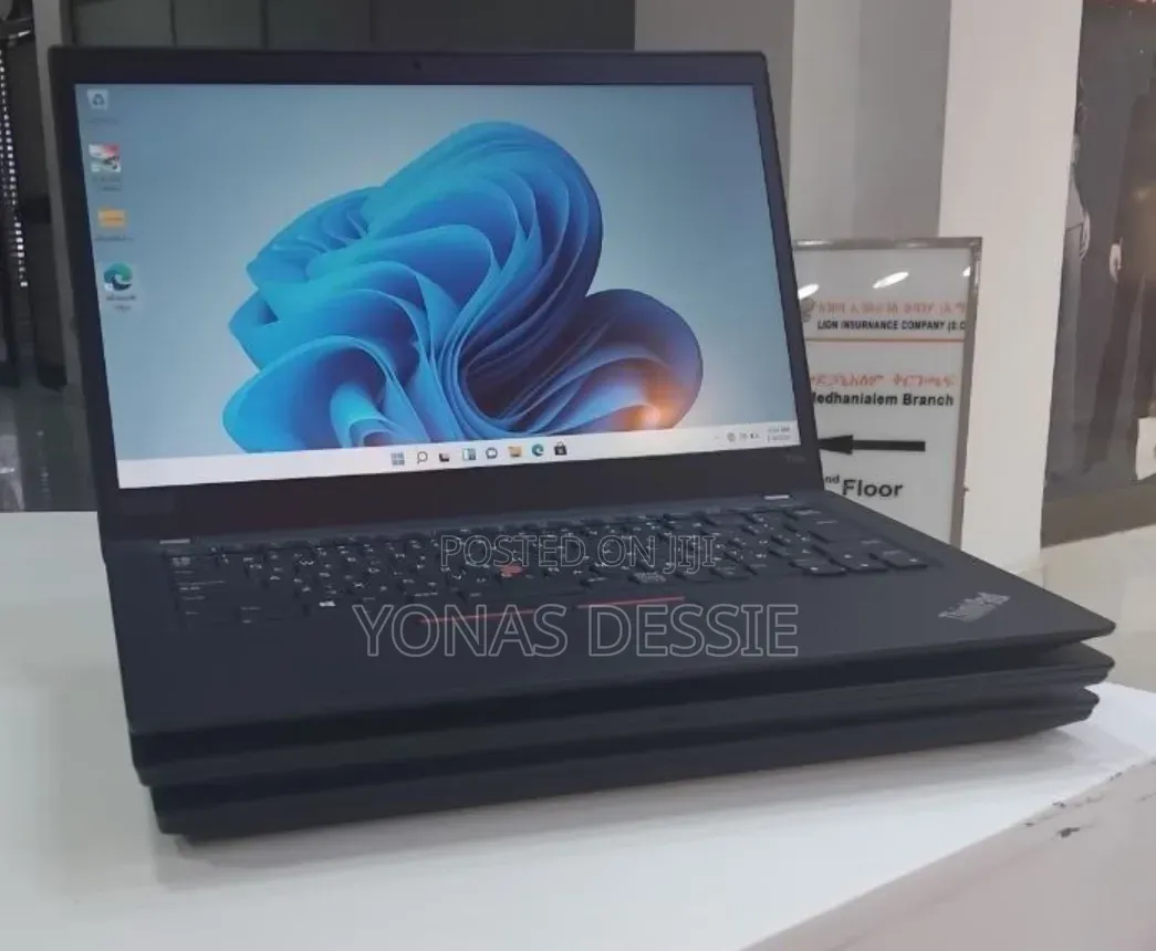 New Laptop Lenovo ThinkPad T14s Gen 1 16GB AMD Ryzen 5 SSD 512GB