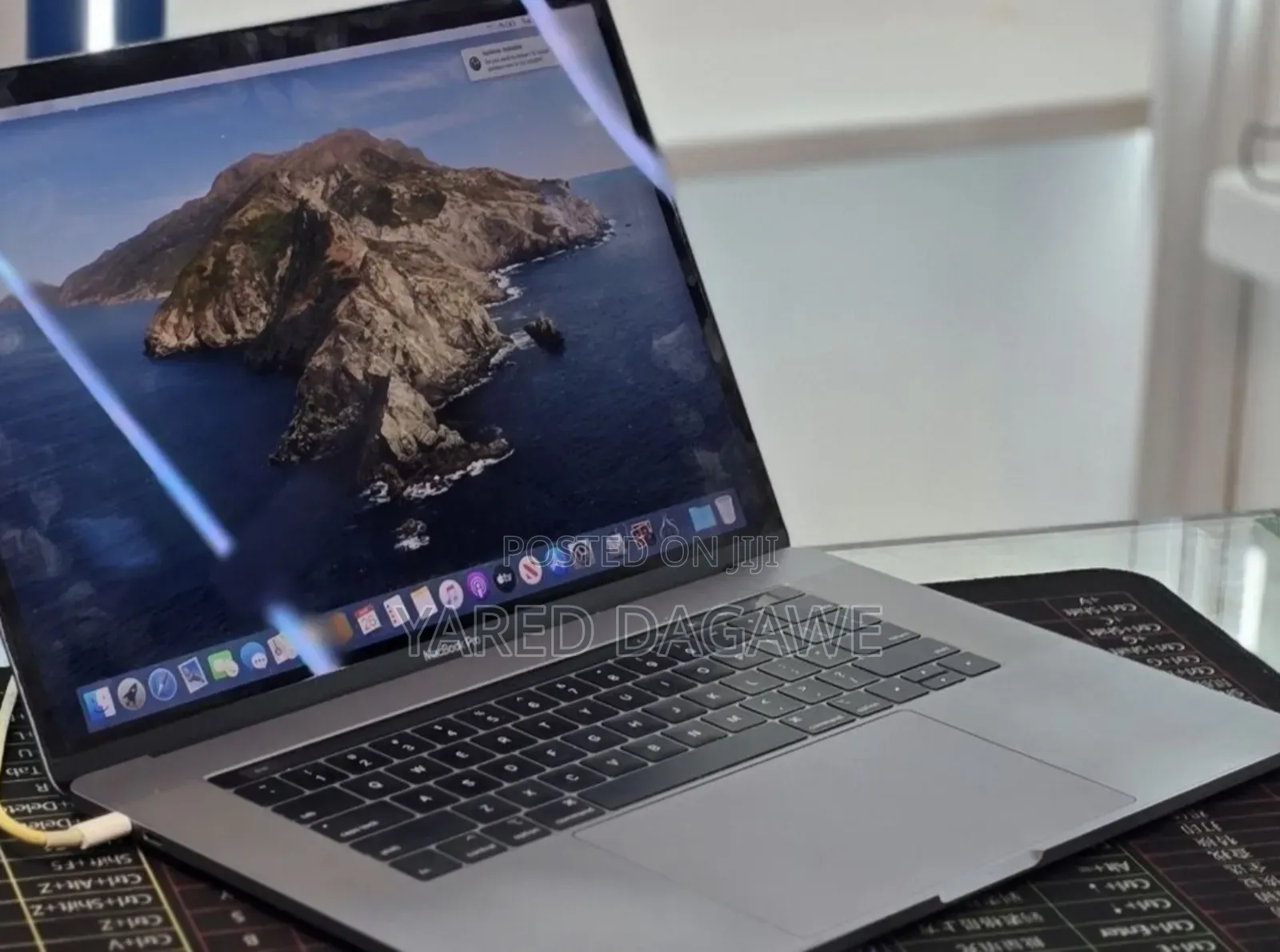 New Laptop Apple MacBook Pro 2018 32GB Intel Core i7 SSD 1T