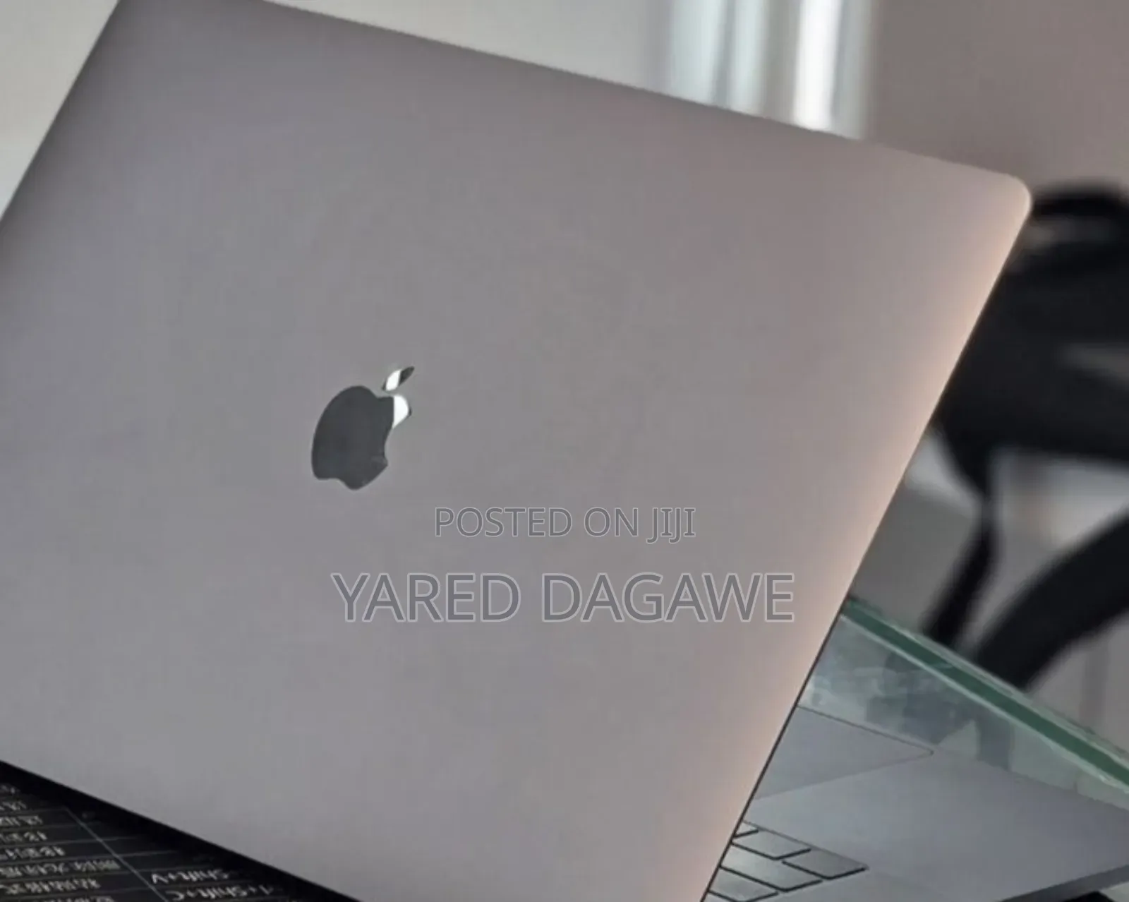 New Laptop Apple MacBook Pro 2018 32GB Intel Core i7 SSD 1T