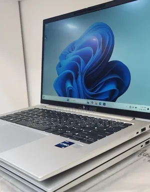 New Laptop HP EliteBook 840 G9 16GB Intel Core i5 SSD 512GB