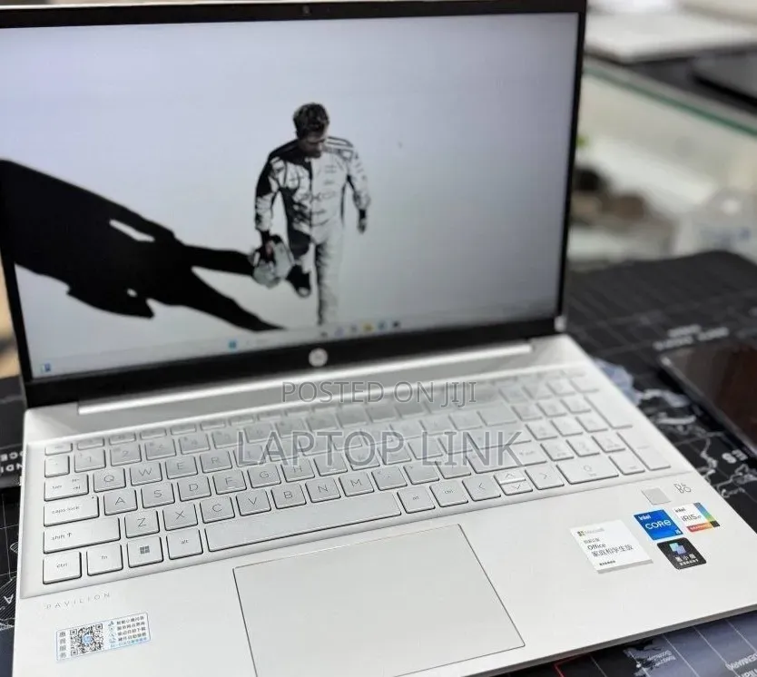 New Laptop HP Pavilion 15 16GB Intel Core i5 SSD 1T